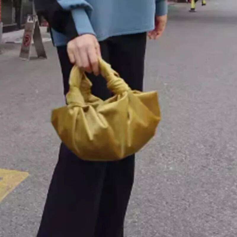 Designer Satin Knotted Bucket Totes Ruched Pleated Veet Small Pouch Purse Women Handbag Party Top-handle Bag Yellow Red
