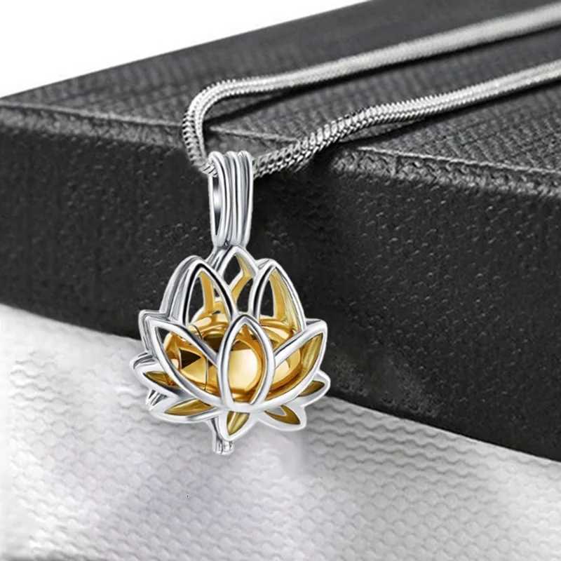 New Design Gift Necklace Lotus Hold Mini Urn Stainless Steel Creation Jewelry Pendant Necklace for Ashes W250718