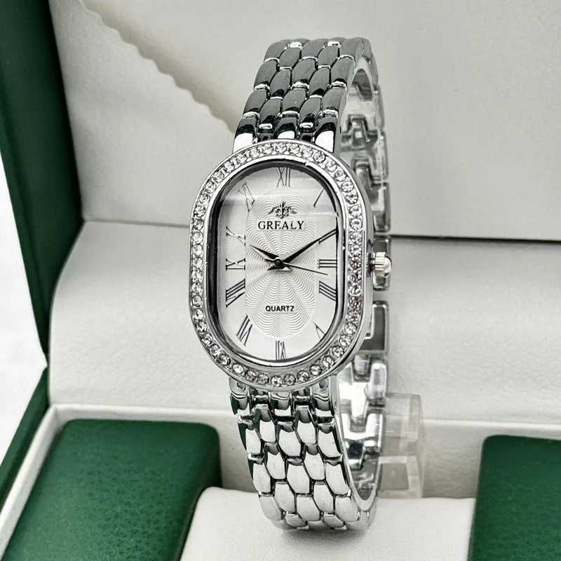 Ladies Watches Fashionable Luxury Wrist Watch Diamond Encrusted Oval Roman Numeral Dial Quartz Watch Womens Clock W250718