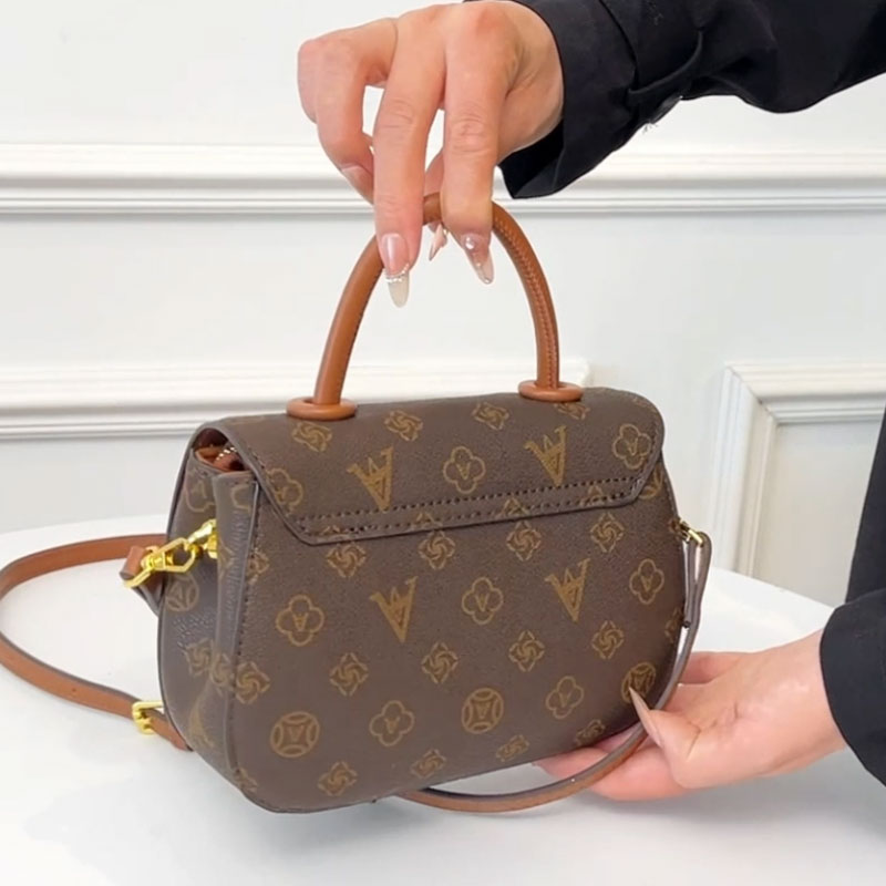 2025 new high-end lightweight luxury fashion crossbody bag - Hundred shoulder bag