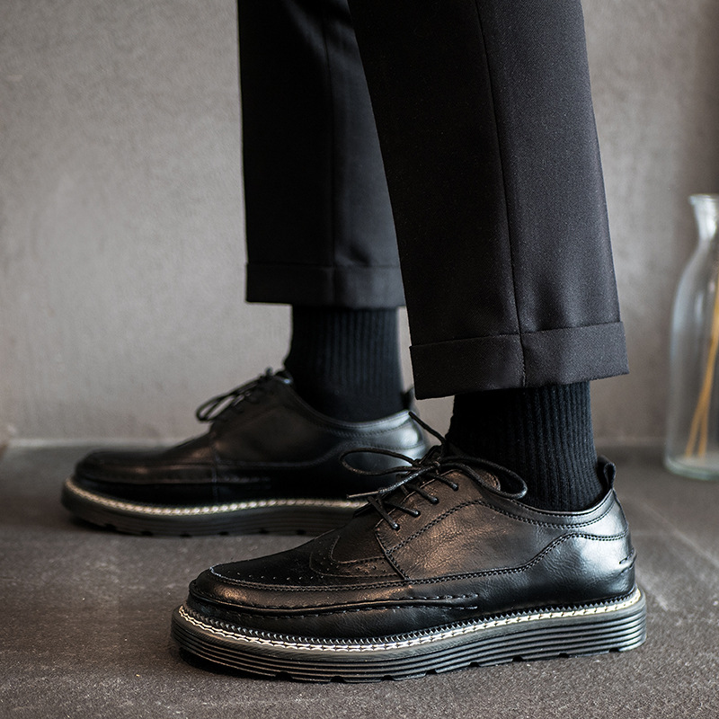 Stylish Fashion Vintage Men Solid Leather Shoes Walk Shoes Slip On Leather Flat Soft Sole Black Burnishion Business Formal Wedding Shoes Casual Shoes