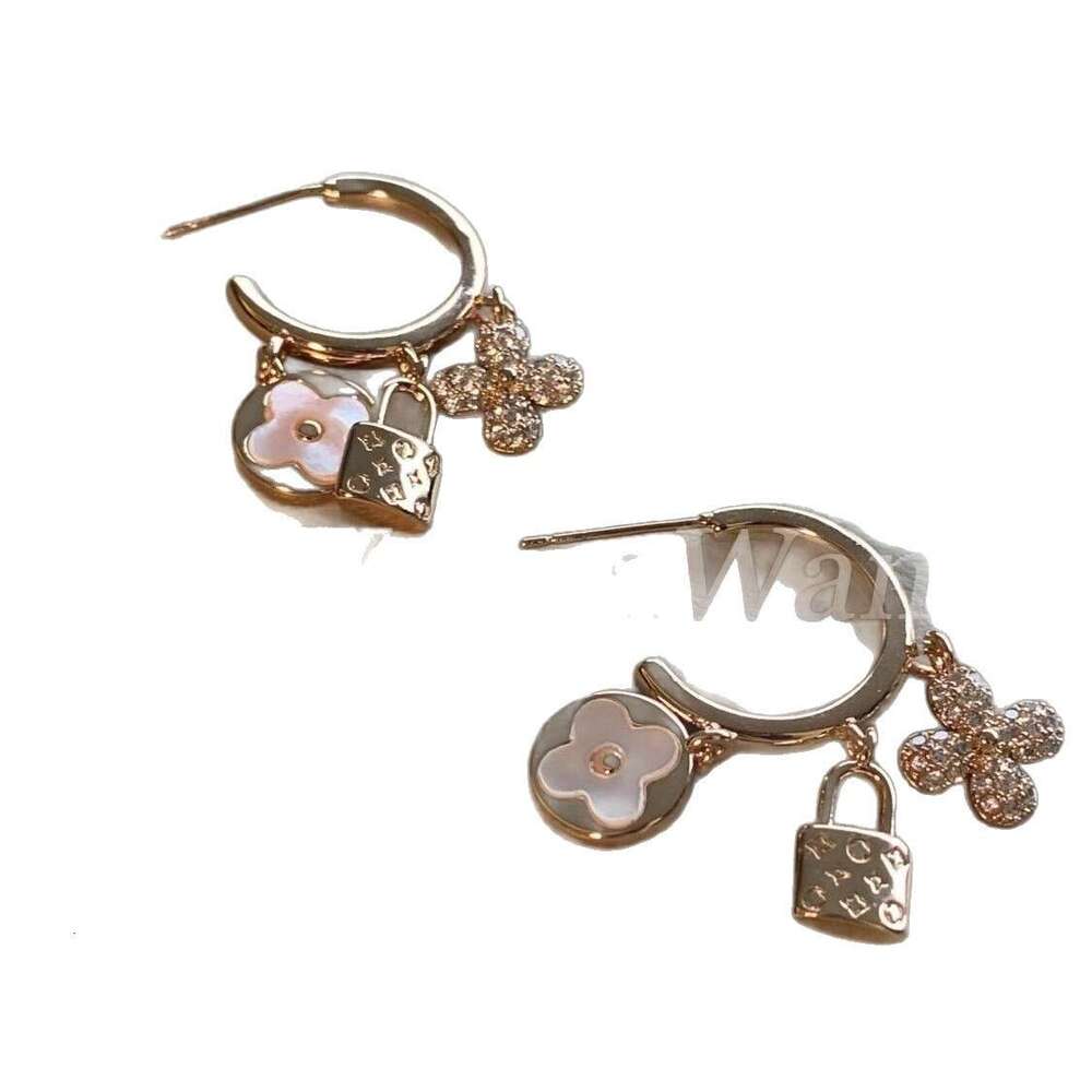 Multi-Pendant Tassel for Women 2025 New Sparkling Dia Flower Earrings Four-Leaf Clover Elegant High-End Design