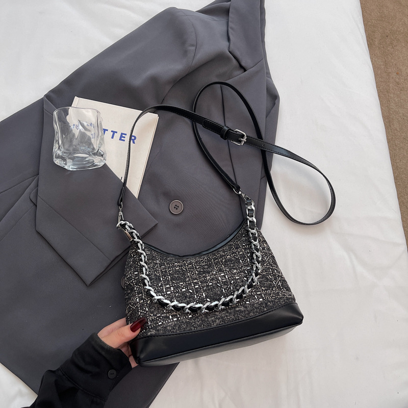 2025 Summer new women's shoulder crossbody bag chain bag denim armpit bag summer commuting shoulder bag new designer bag new designer luxury bag