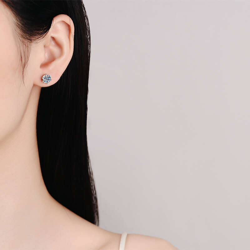 D Color Sier Arc Six-Prong High-End Plum Blossom Thread Moissanite Stud Earrings 870