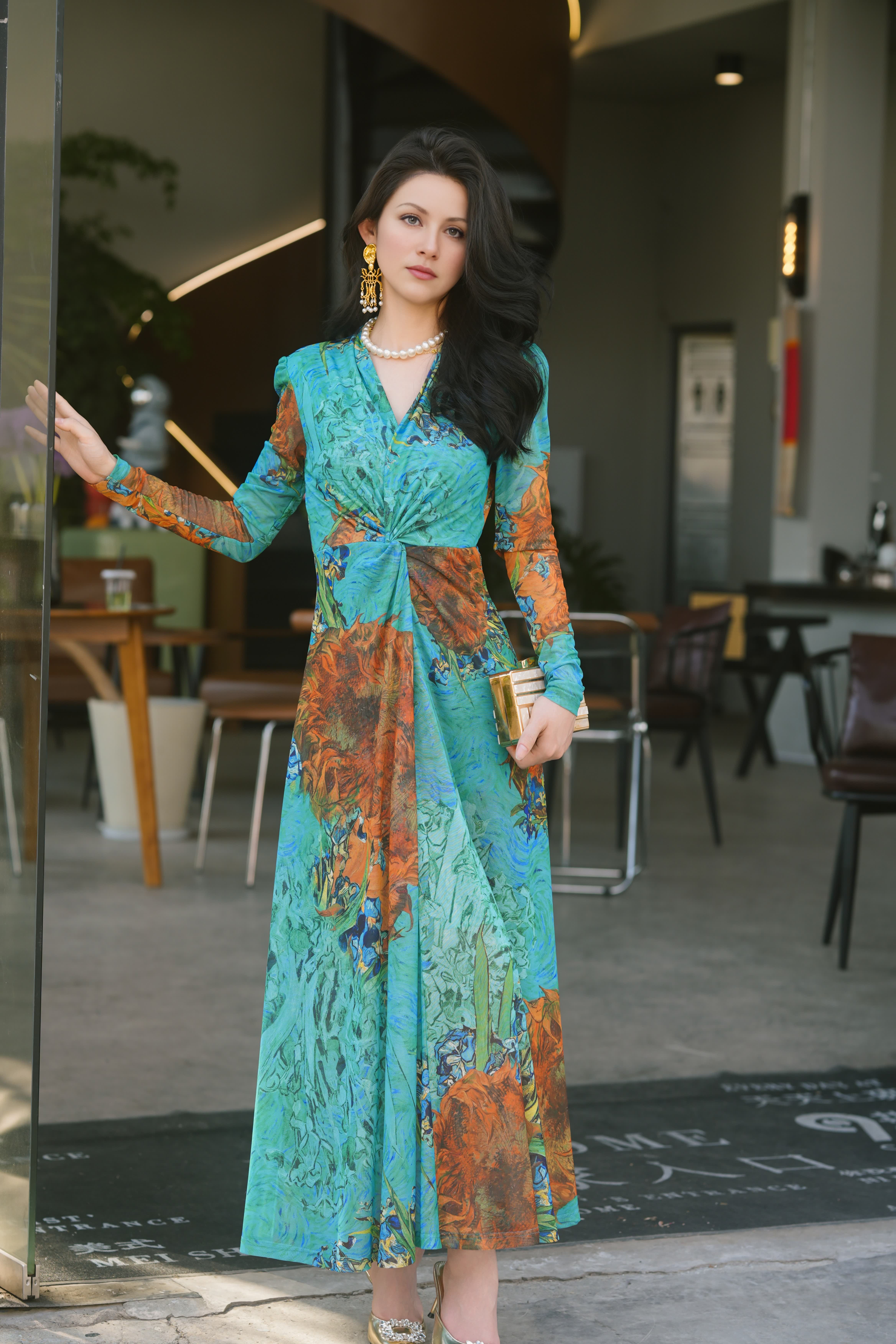 HZHJ new original designer oil painting sunflower dress appears white and slim, high-end