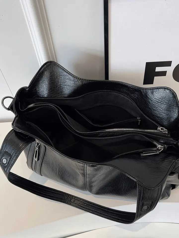 2K Hot Girl Bag New Pu Leather Splicing Armpit Bag Mti-Flap Pocket Pants Metal Buckle Crossbody Bag Wens Commuter Bag Y250718