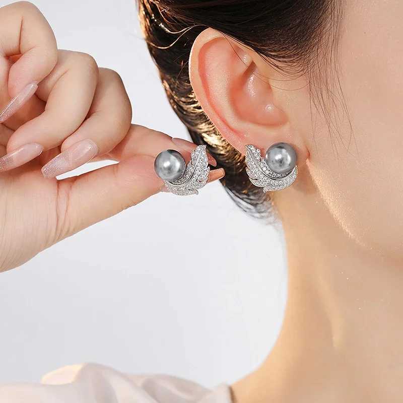 8-Color Feather Design White/Black Simulated Pearl Stud Earrings for Women Aesthetic Bride Wedding Earrings Luxury Trendy Jewelry XJ250718