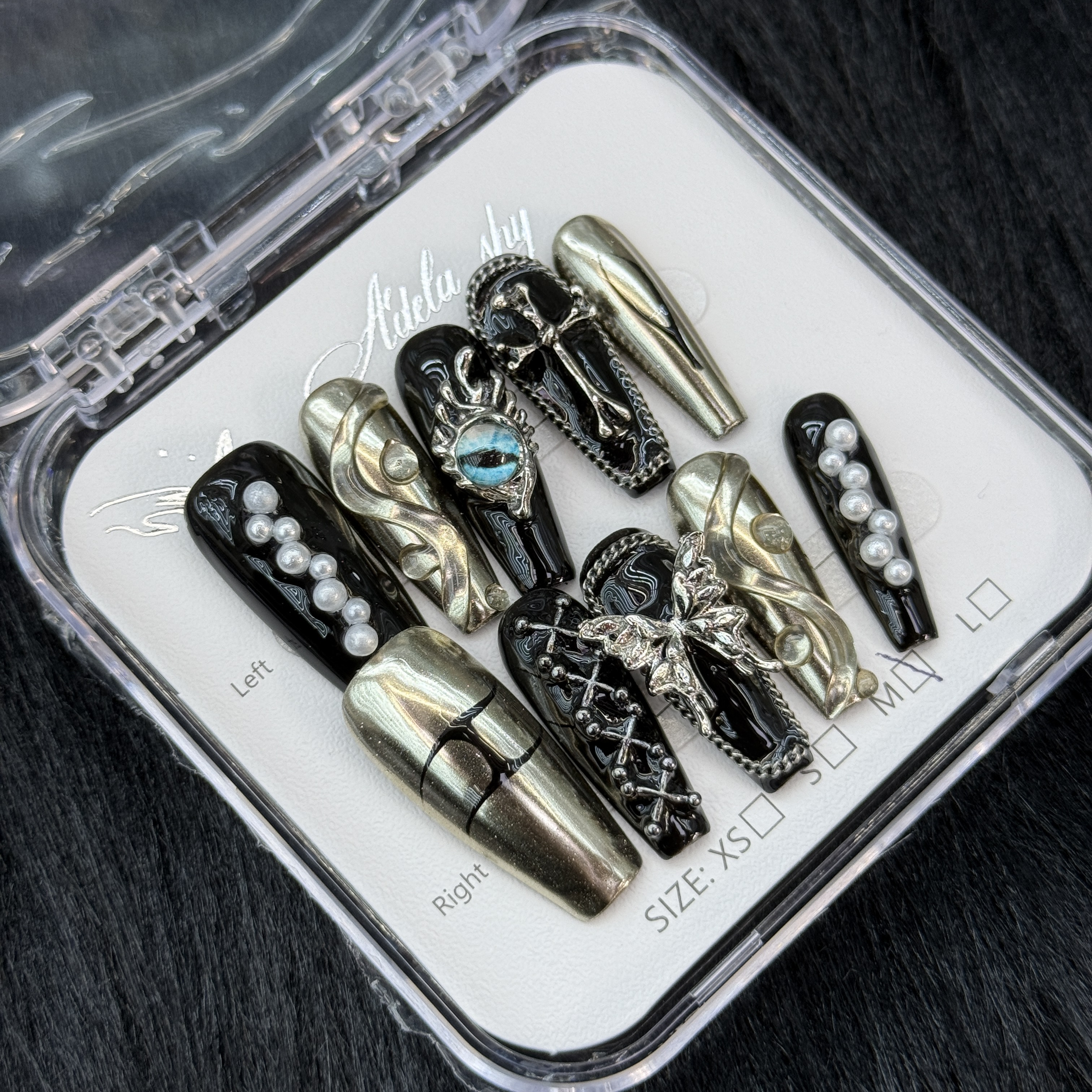 10Pcs Gothic Punk Metal & Pearl Press-On Nails - Black Gold Silver Manicure Set