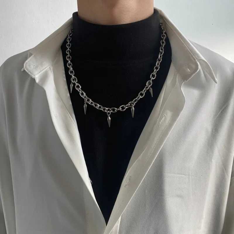 Punk Aesthetic Necklace for Men Titanium Steel Choker Cool Accessories Hip Hop Tassels Rivet Necklaces Pendant Necklace Gift W250718