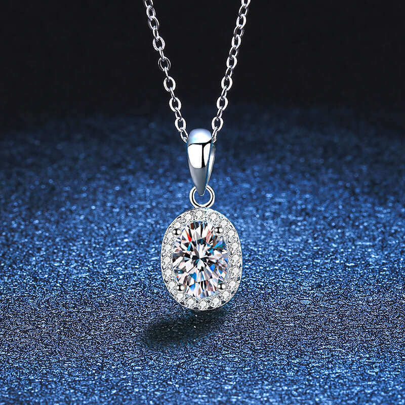 S Sterling Sier Pendant for Women Platinum Plated Elegant Simple Pigeon Egg Shape D Color Moissanite Necklace 017