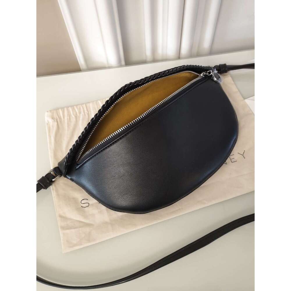 Trendy Fashion New Versatile Simple Chest High Quality Texture Crossbody Bag