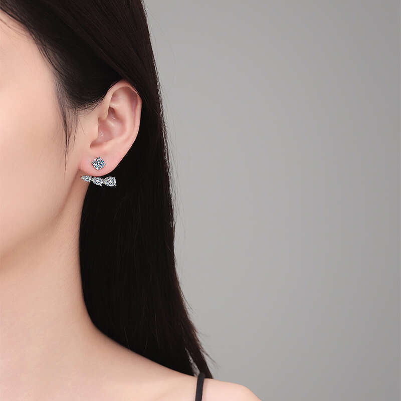 Double Wear French Style Light Hot Selling S Pure Sier Moissanite for Women Fashion Versatile Four-Prong Earrings c5c