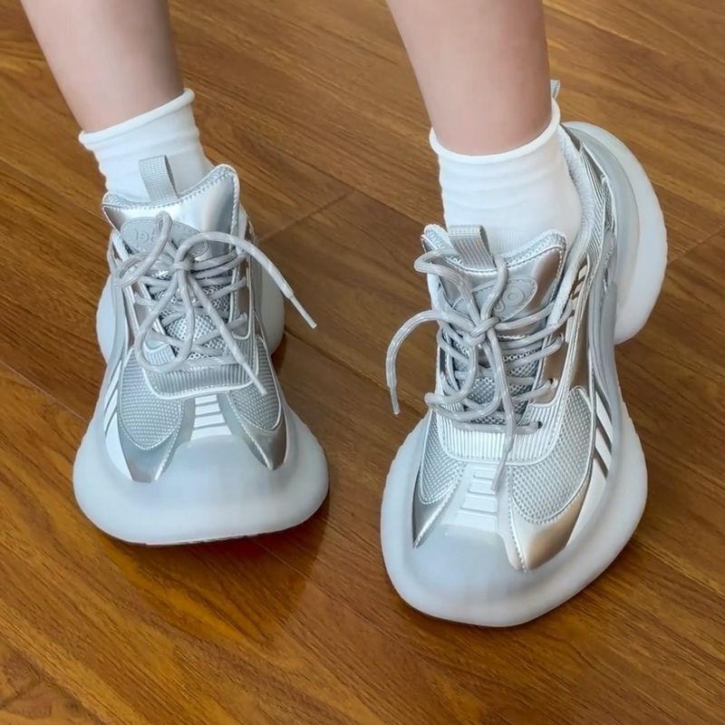 Free shipping new designer casual shoes for womens mens Platform Mesh breathable surface women men sneakers outdoor sports trainers running shoes