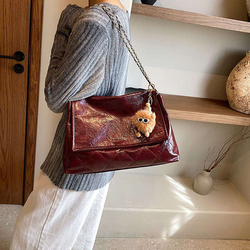 Niche Underarm for Women, New Trendy Fashion Four Seasons Chain Bag, Versatile Large Capacity Single Shoulder Crossbody Bag