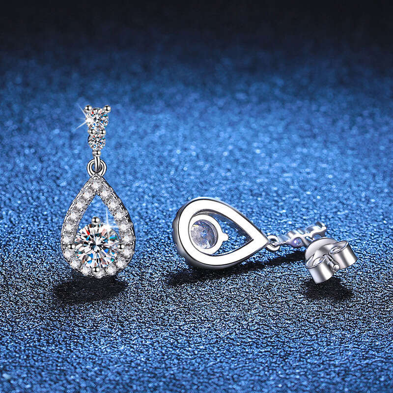 New Pure Sier High-end Feel 50 Points Moissanite Earrings for Women b3a