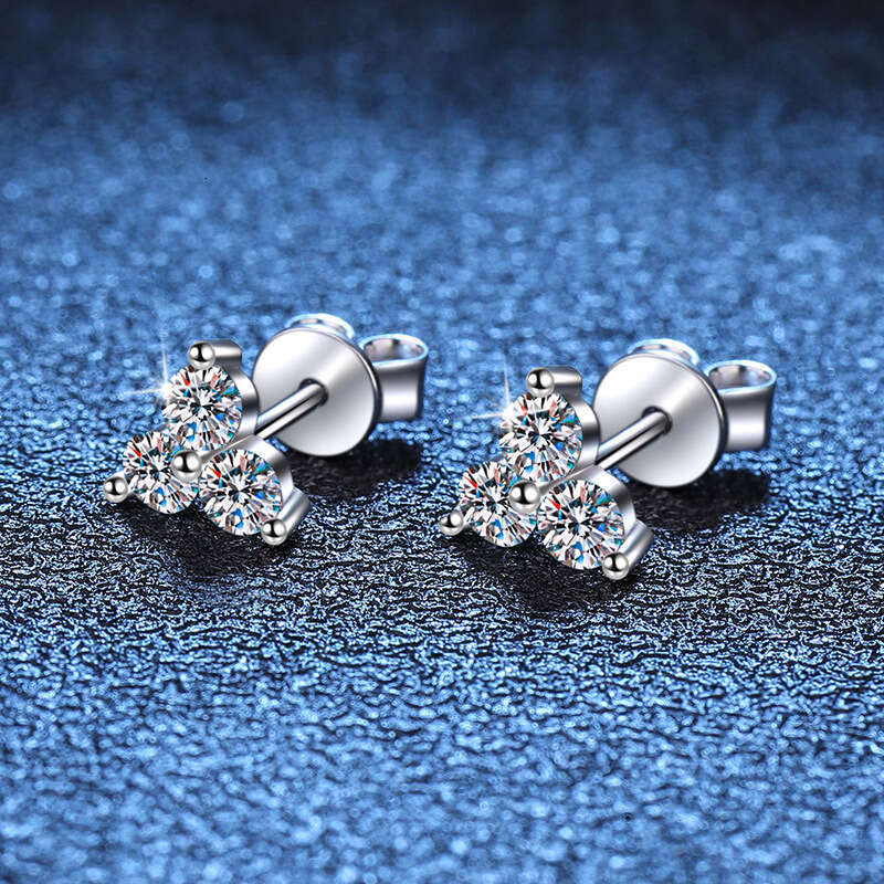 S Pure Sier Three-Petal Flower for Women 60 Points D Color Moissanite Stud Earrings 12f
