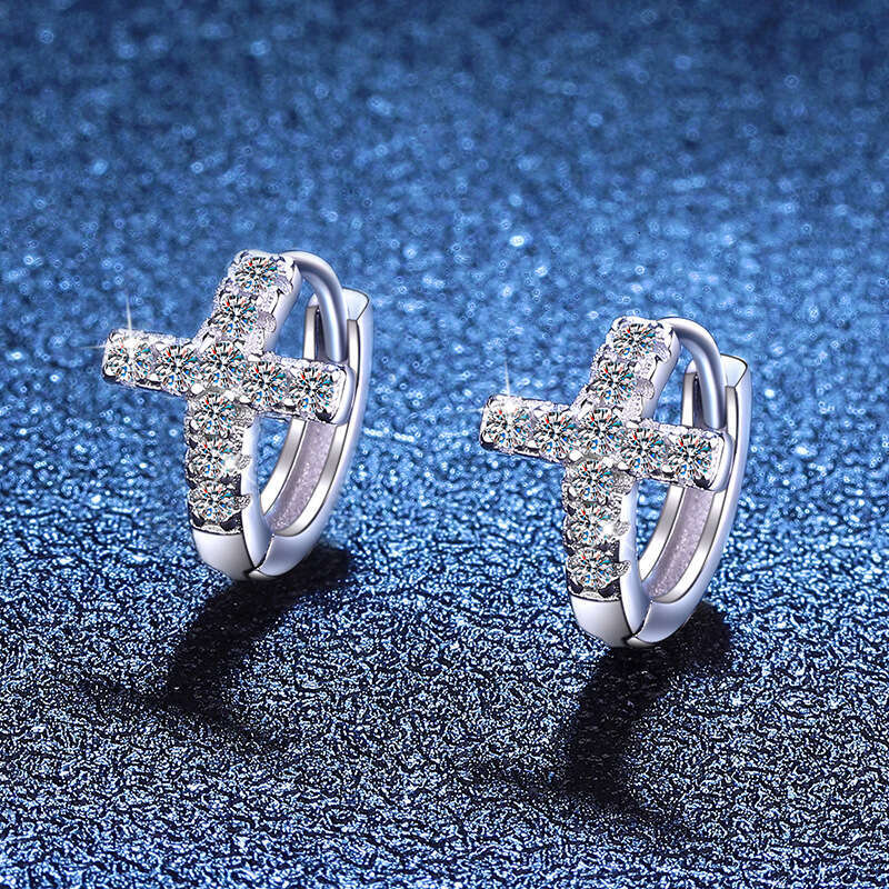 Trendy Sterling Sier Light Korean Style Versatile 30 Carat Stud Earrings Moissanite 964