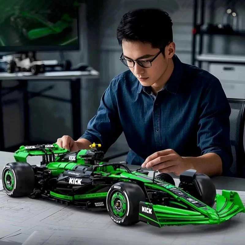 Technical KICK SAUBER F1 C44 Sports Model Car Set 1 8 Racing Car Kits Model 2553PCS Building Blocks Car Lovers Muscle Car Fans R250718