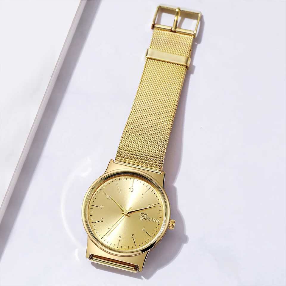 1PC Womens Noble Temperament Watch Trend Simple Ladies Luxury Mesh Strap Analog Quartz Watch The Best Choice For Girls Gifts W250718