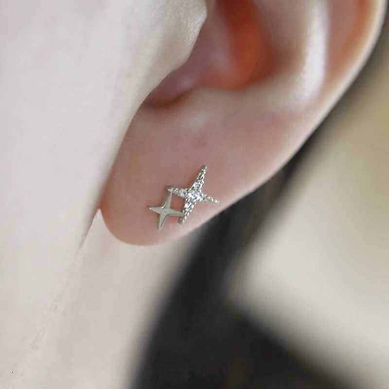 New Fashion Silver Color Stud Earrings Women Gift Banquet Asymmetry Cross Star Earrings Girls Jewelry Vintage Accessories Gifts XJ250718