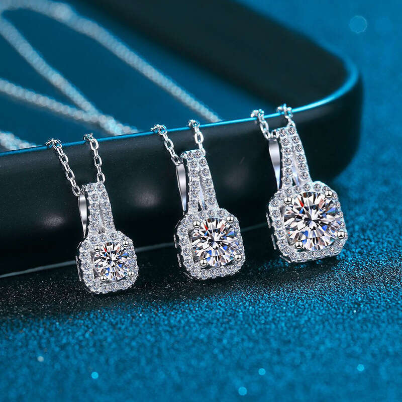S Sier Necklace Moissanite Dia Princess Cut Pendant Micro Paved Plated Collarbone Chain for Women 407