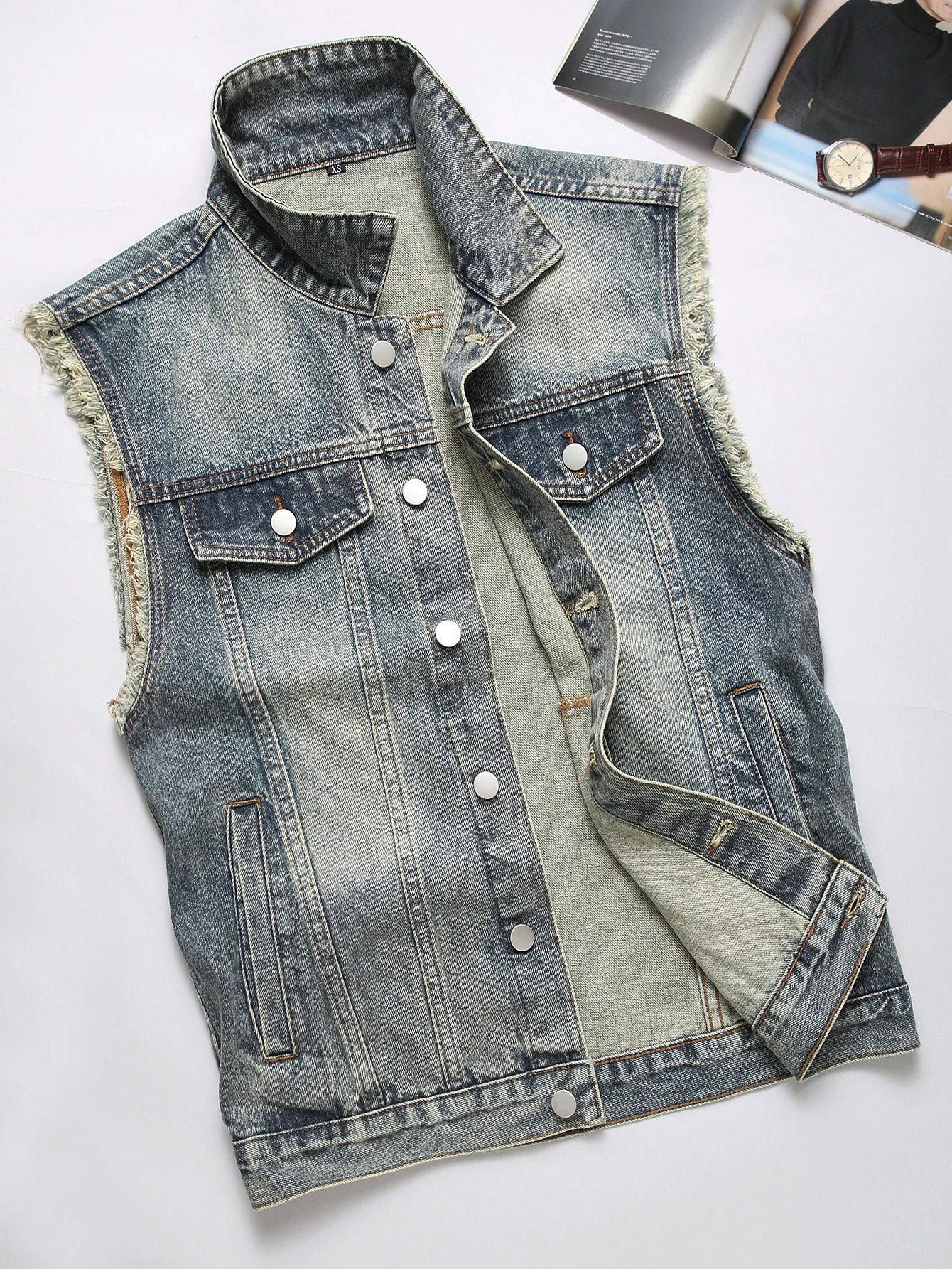 Mens SpringAutumn Denim Sleeveless Vest Fringed details Casual and trendy 250707