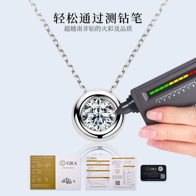 TikTok Internet Celebrity Style Small Bubble Necklace Pure Sier Simple Alternative D Color Moissanite Pendant