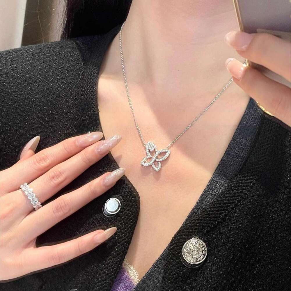 Phantom Butterfly Inlaid Dia Four-Leaf Clover Necklace for Women 2025 New Light Elegant High-End Clavicle Chain Jewelry