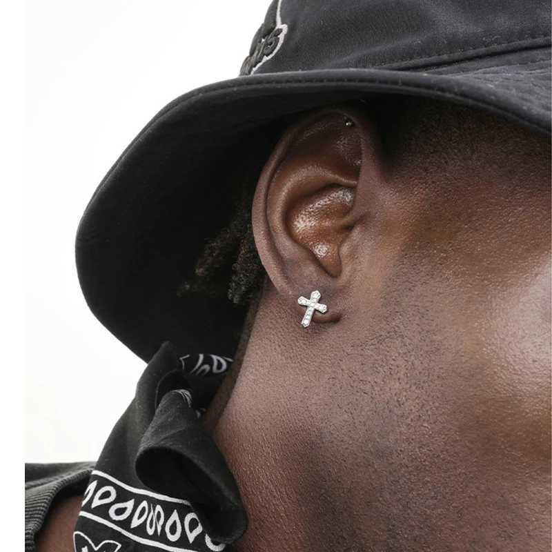 2024 New Rhinestones Cross Earrings for Men Personality Hip-Hop Pair Stainless Steel Stud Earrings for Men and Womens Party Jewelry XJ250718