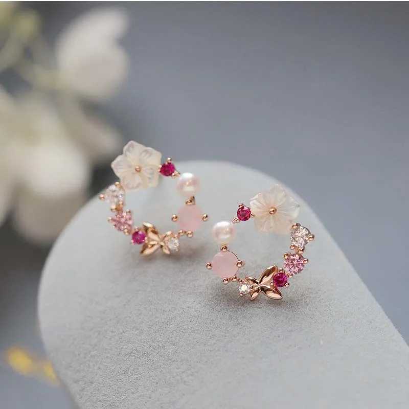 2K Pink Crystal Flower Pearl Butterfly Ear Studs Summer New Arrival Korean Fashion Luxury Hoop Earrings for Women Jewelry Gift XJ250718