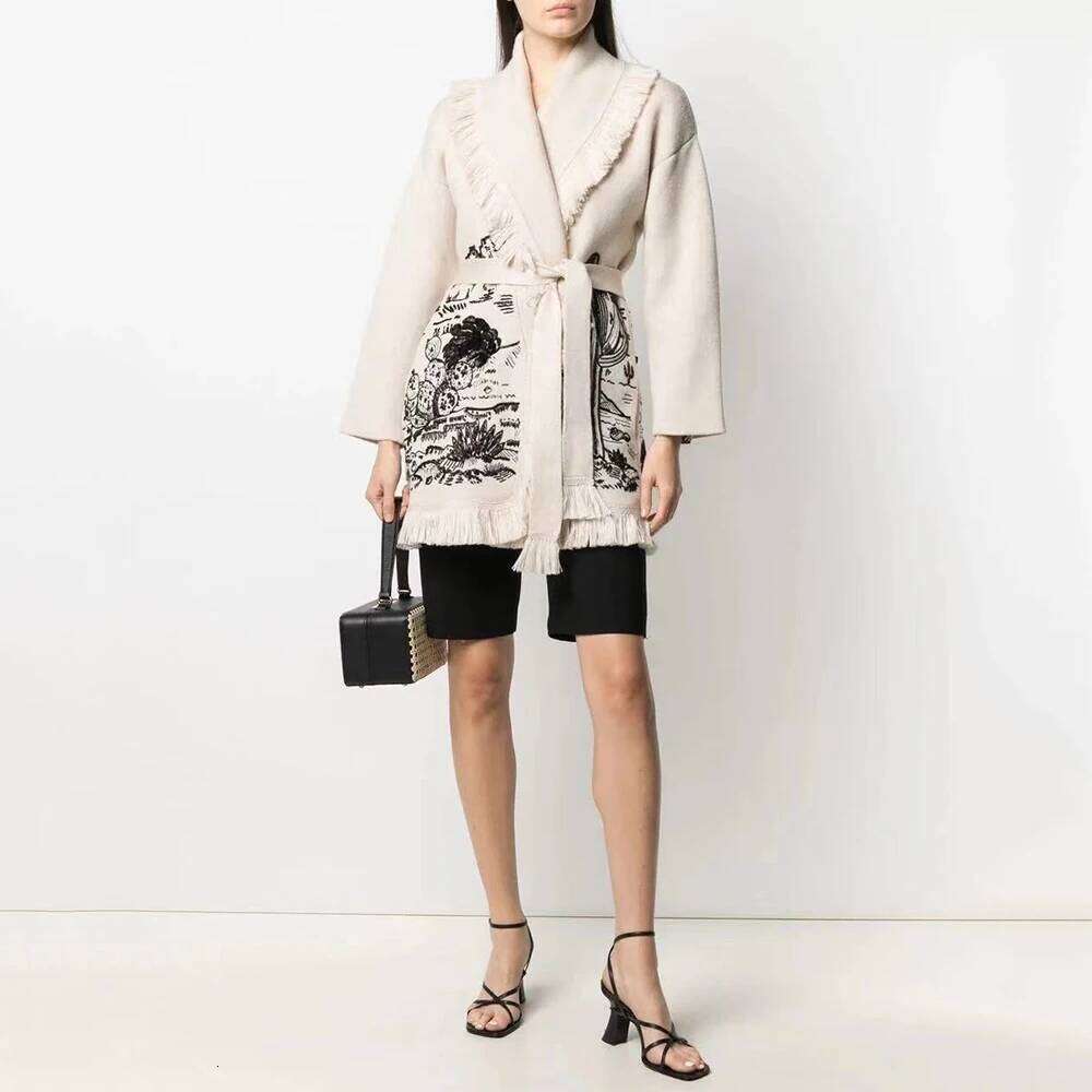 Designer Clothing Luxyonuo Women's Wool Blend Sweater Fashion Tassel Doodle Jacquard Knitted Coat High Quality Loose Full Sleeve Knit Cardigan Ne