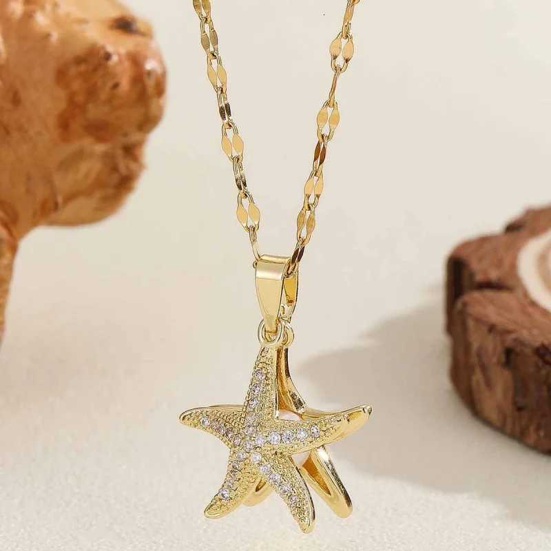 Stylish and Attractive Titanium Steel Necklace with Copper Micro-inlay Featuring Starfish Pendant and Zircon W250718
