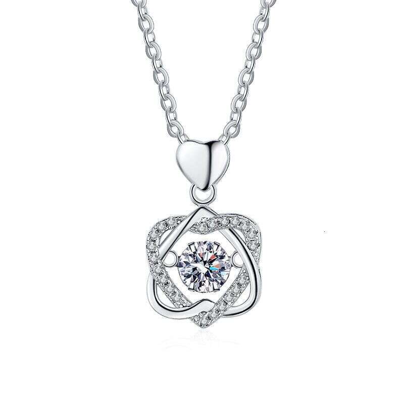 S Pure Sier Pendant Valentine's Day Beating Heart Collarbone Chain 520 for Women 50 Points Moissanite Necklace df5