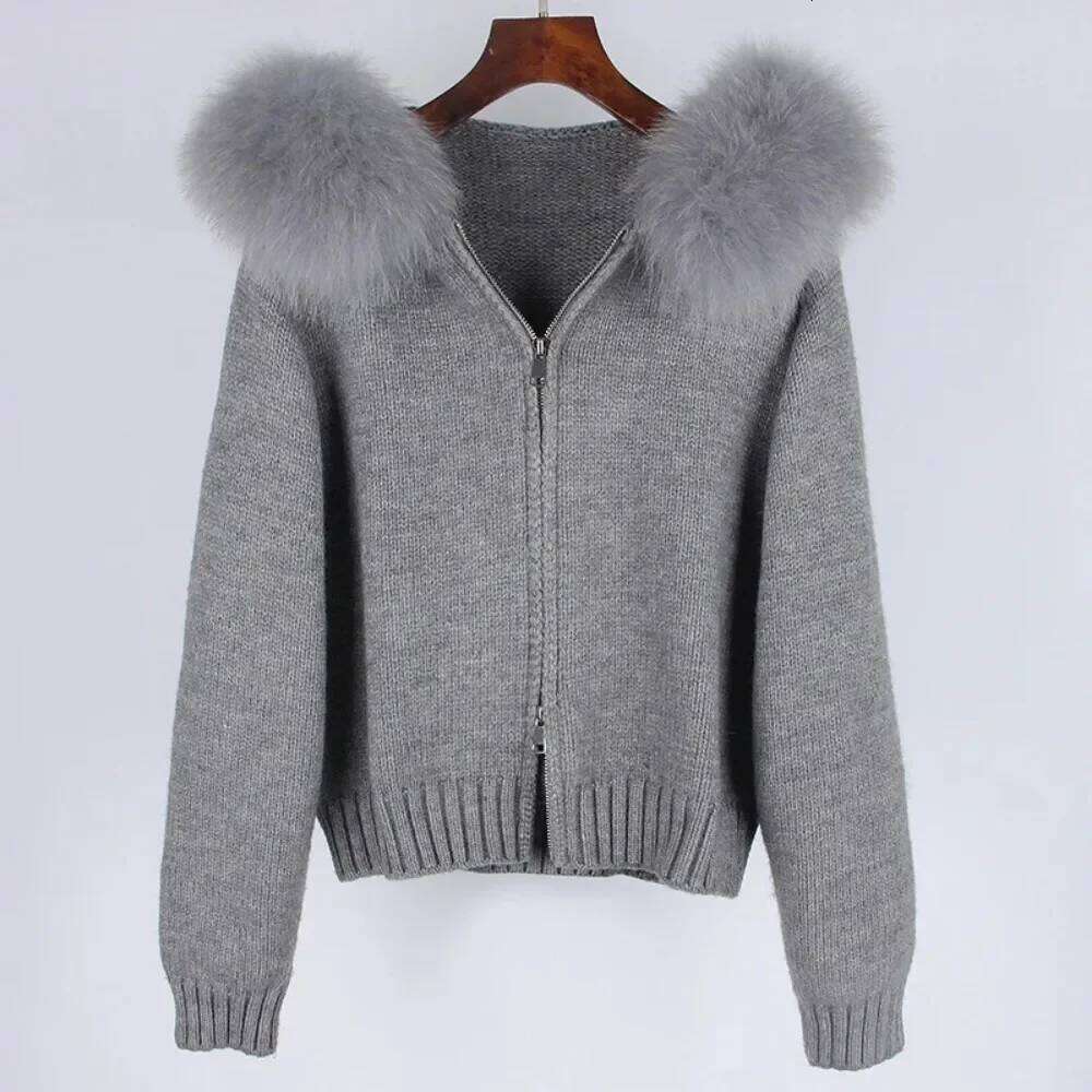 Designer Clothing 2024 Autumn Winter Casual Hooded Real Fox Collar Fashion Short Knitted Jacket With Natural Fur Coat For Women Fashion