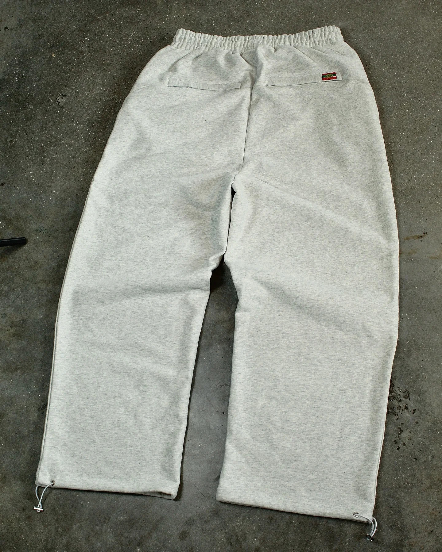 Y2k Harajuku Gray Embroidered Casual Pants Men Women Solid Color Hip Hop Pattern Elastic Waist Jogging Pants Baggy Sweatpants 250715