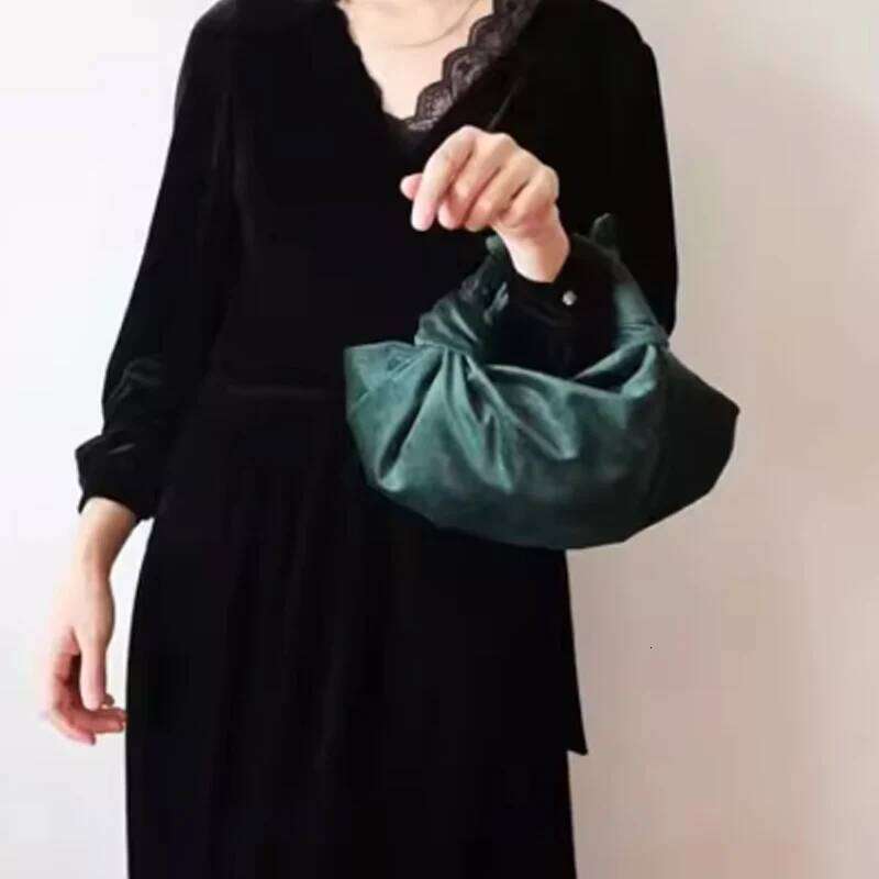 Designer Satin Knotted Bucket Totes Ruched Pleated Veet Small Pouch Purse Women Handbag Party Top-handle Bag Yellow Red