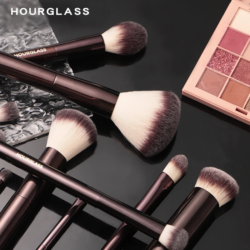 Hourglass Makeup Brush Set Kit Include Powder Foundation Concealer Lip Blusher Bronzer Eyeshadow Eyeliner Highlight Brush 250716