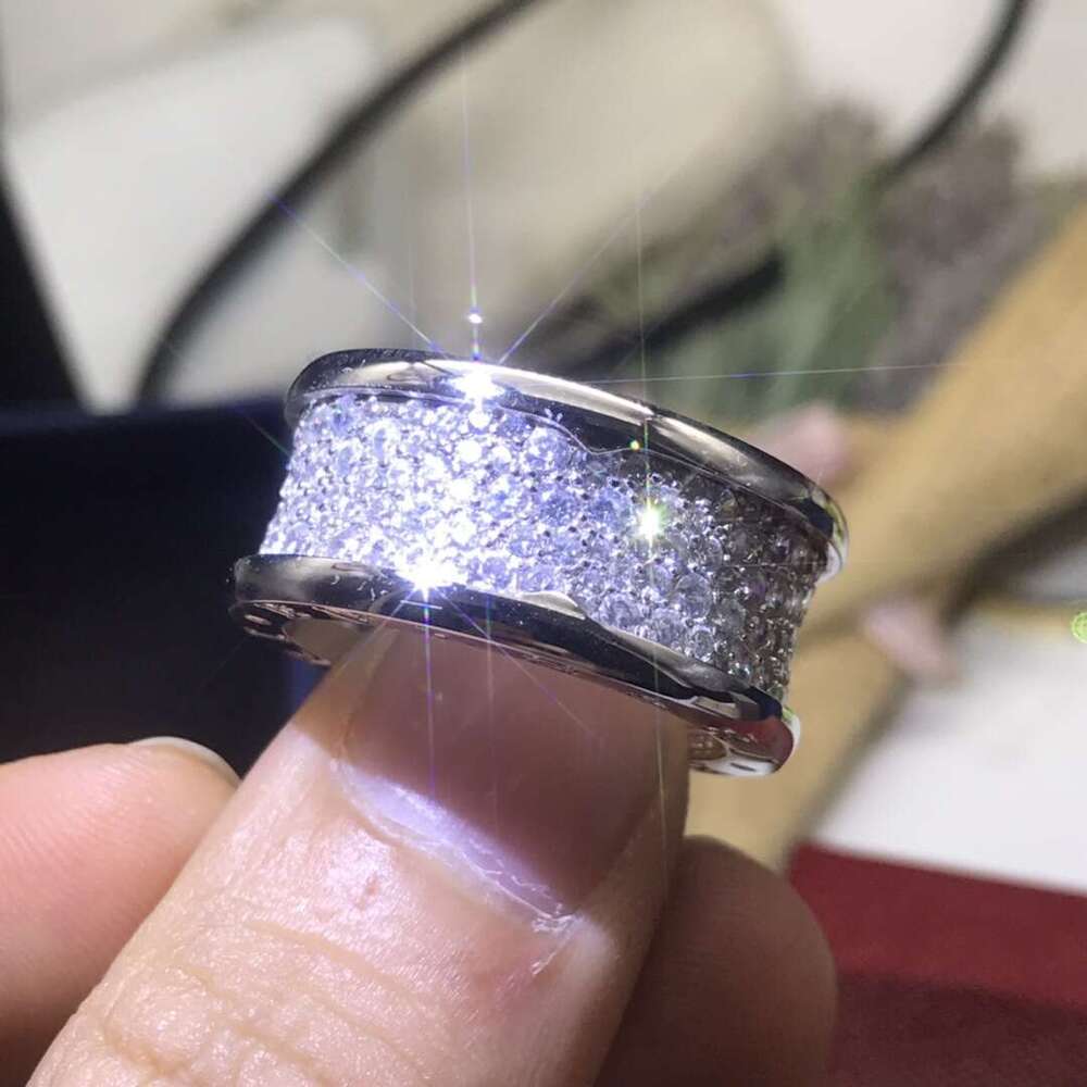 V Plated Rose Gold Inlaid Full Diamond Small Waist Wide Version Ring Exquisite Luxury Jewelry