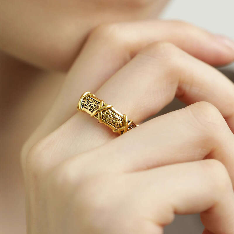 Unique Heavy Craft Antique Gold Color Tang Grass Pattern Cross for Women Fashionable Light Luxury Vintage Versatile High-end Index Finger Ring