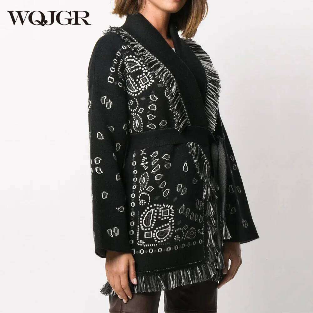 Designer Clothing WQJGR High Quality Jacquard Cardigan Sweater Women Wool Cashmere Kniited Tassel Loose Full Sleeve Fashion Autumn Winter Fashion