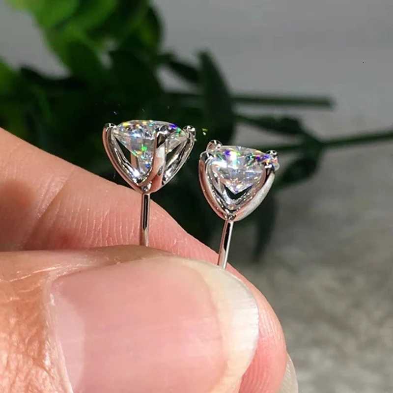 0.5-1 Carat D Color Moissanite Ear Stud Earrings for Women Girls 925 Sterling Silver Sparkling Piercing Earring Fine Jewelry XJ250718