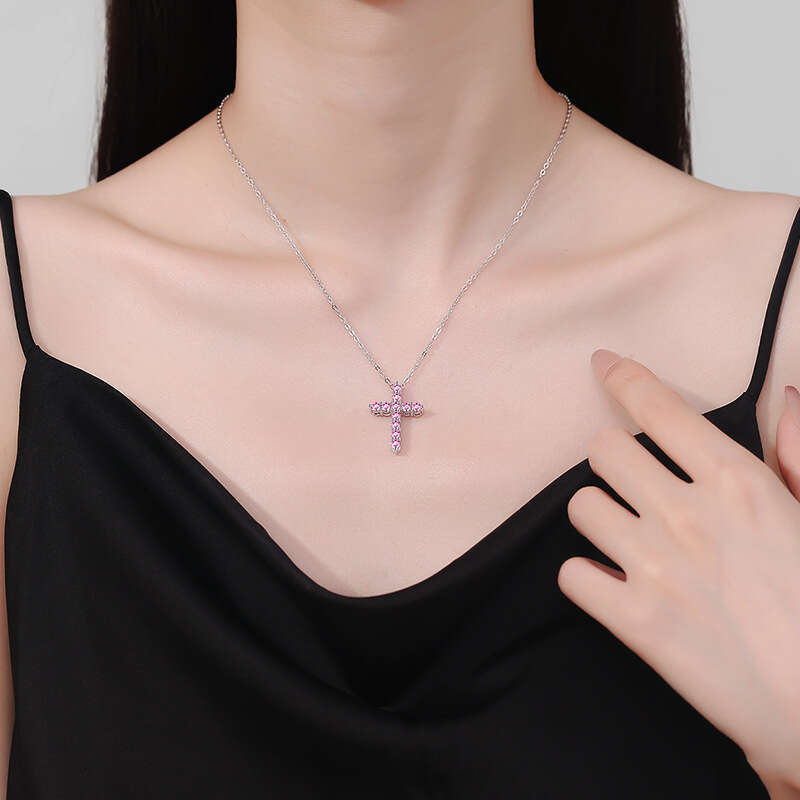 Korean and Japanese Hip-Hop Full Dia Colorful Pendant S Sterling Sier for Women Classic Cross Moissanite Necklace 690