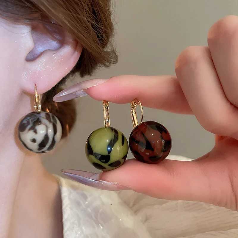 Vintage Smudged Ball Round Hoop Earrings Personality Geometric Womens Earrings Female Party Wedding Ear Jewelry Best Gifts XJ250718