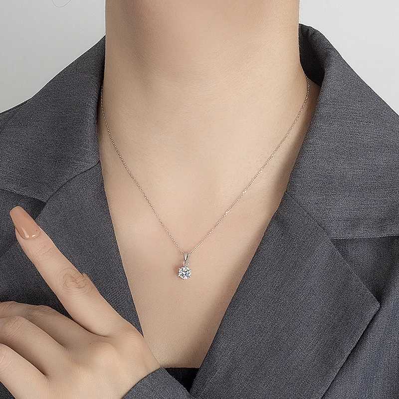 0.5-5CT Moissanite Necklace for Women S925 Pure Silver IC Six Claw Round Diamond Pendant Minimalist Wedding Jewelry W250718