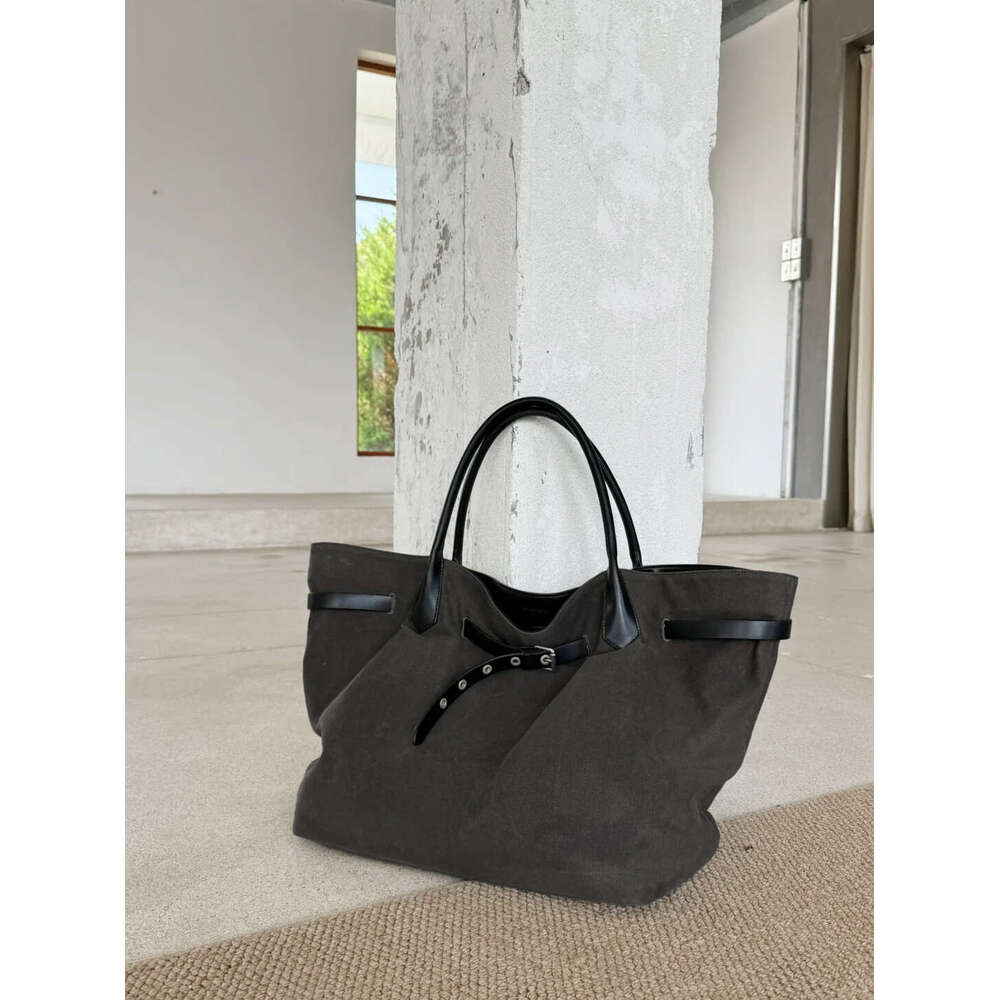 New Trendy Women S Tote Bag Light Luxury Niche High End Fashion Extra Large Casual Canvas Handbag