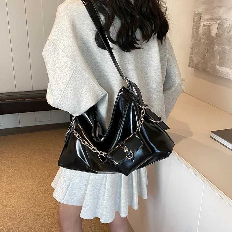 Black Vintage Underarm Bag Wen Chain Decorative Shoulder Bag With Mini Purse Large Capacity Shopper Tote Handbags Y250718