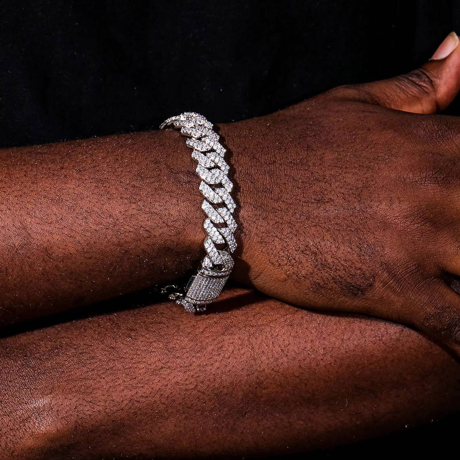 Hip Hop 925 Sterling Silver VVS Moissanite Iced Out Chunky Miami Cuban Link Chain for Men Hip Hop Jewelry