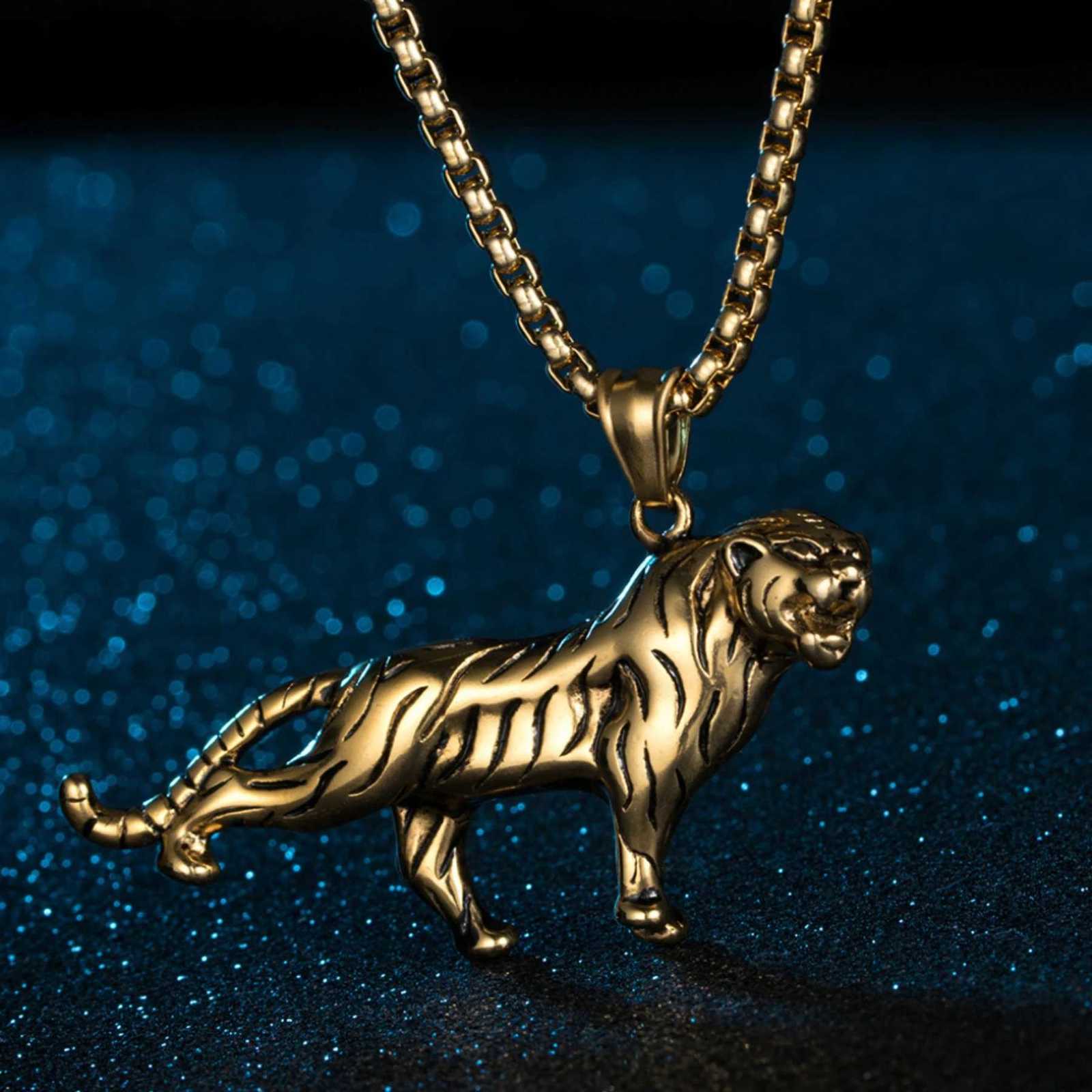 Titanium Steel Tiger Pendant Dining Tiger Shape Mens Necklace Fashion Men Accessories Whosa W250718