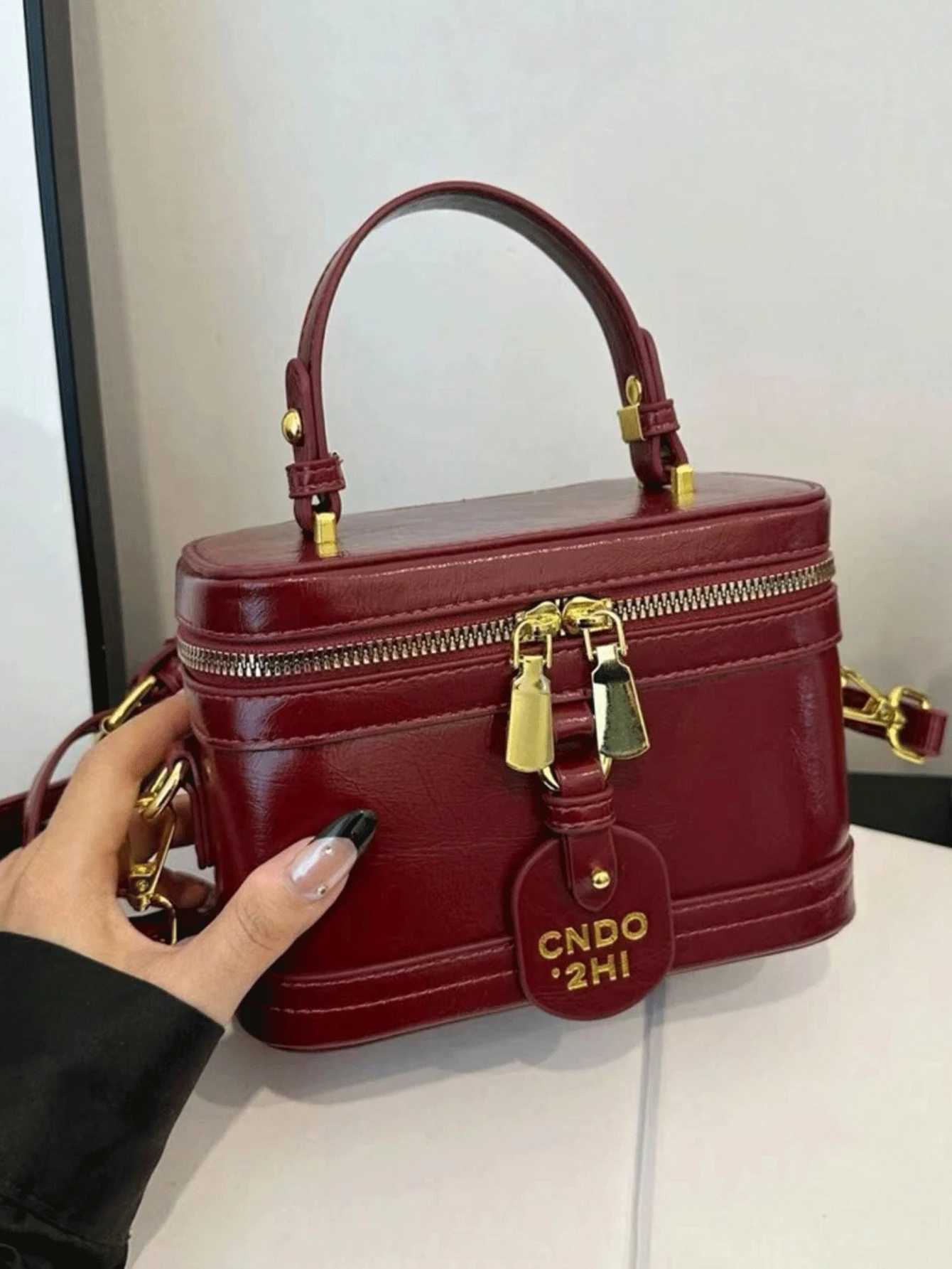 Vintage Leather Tote Bag with Gold Zippers Adjustable Straps - Red/Black/Varnish Red Multi-Color Optical Glossy Finish Crossbody Y250718