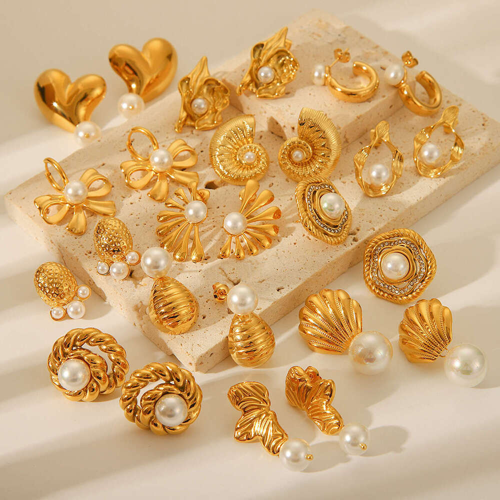 French INS Style Fashion High-End Pearl Gold Stainless for Women Light Titanium Steel Stud Earrings